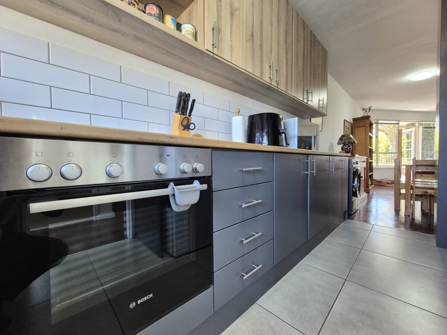 2 Bedroom Property for Sale in Wynberg Upper Western Cape